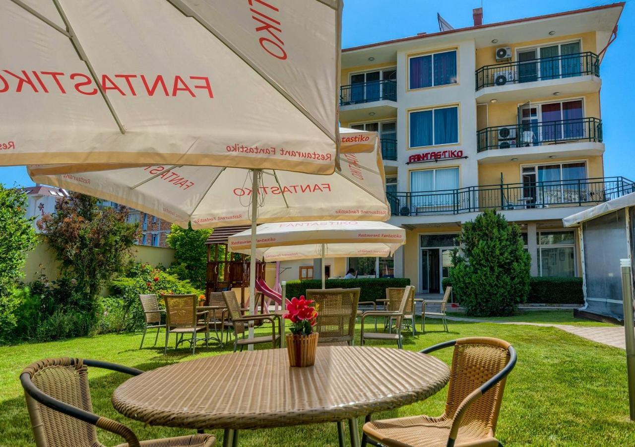 Hotel Fantastiko Ravda Exterior foto